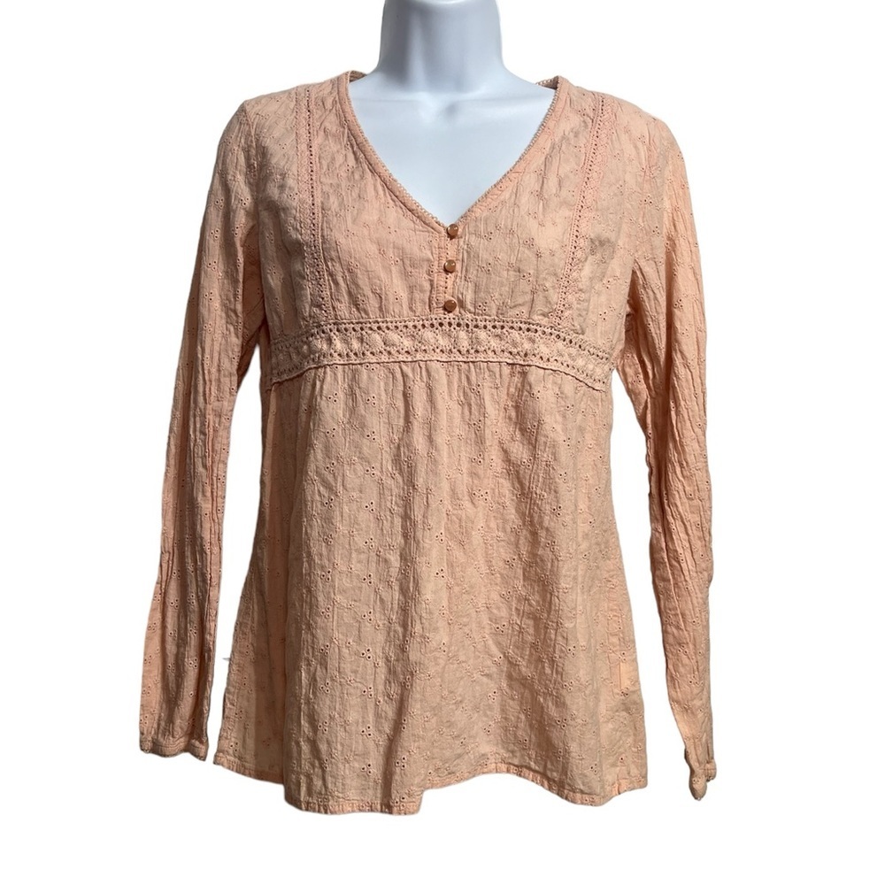 🔥Sonoma eyelet blouse size small